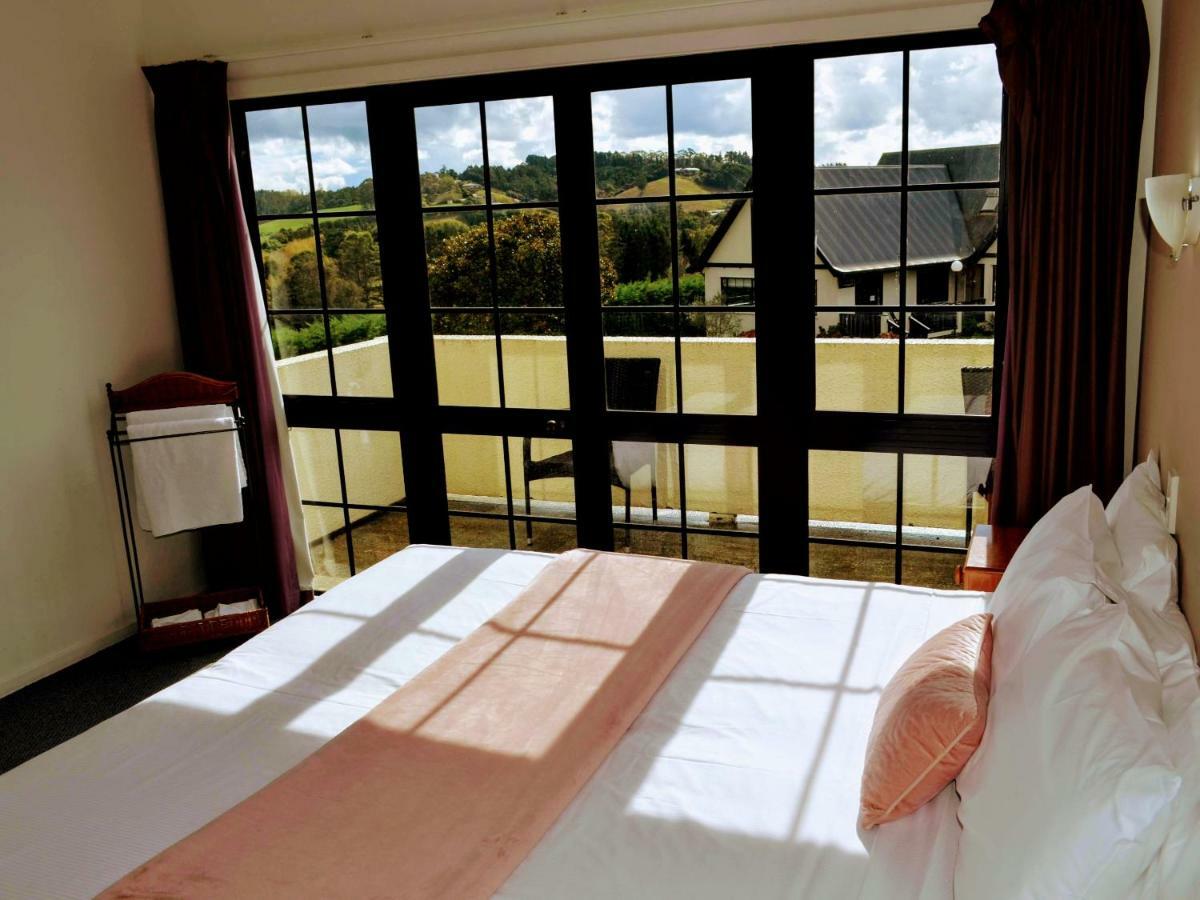Salty Dog Inn Snells Beach Екстер'єр фото