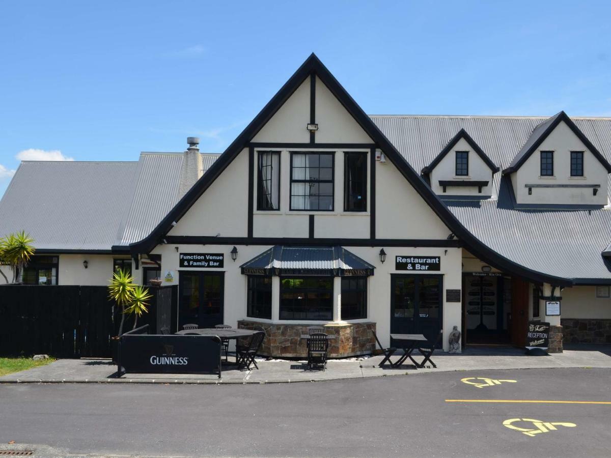 Salty Dog Inn Snells Beach Екстер'єр фото